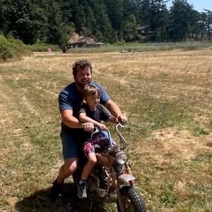 Meet your Posher, Chris